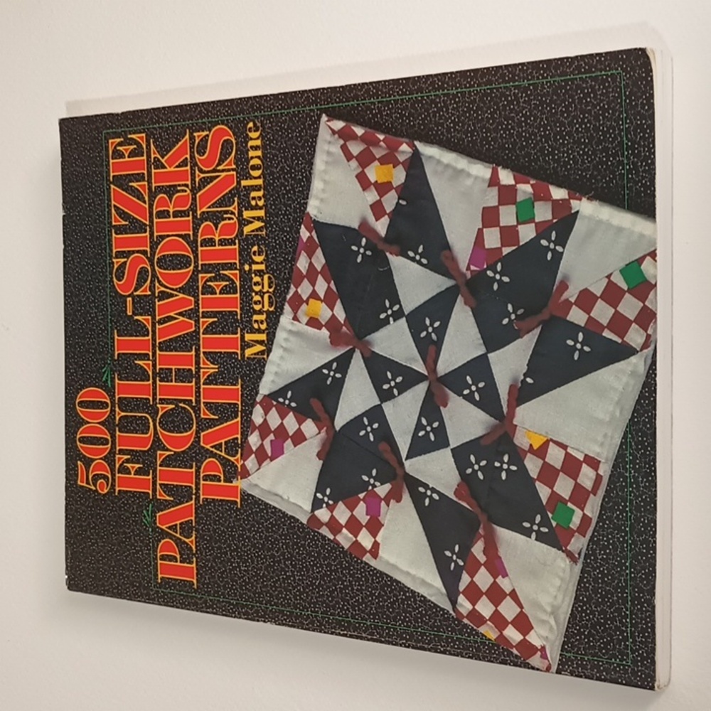 2/$15 500 Full Size Patchwork Patterns Quilt Block Paperback Book Maggie Malone